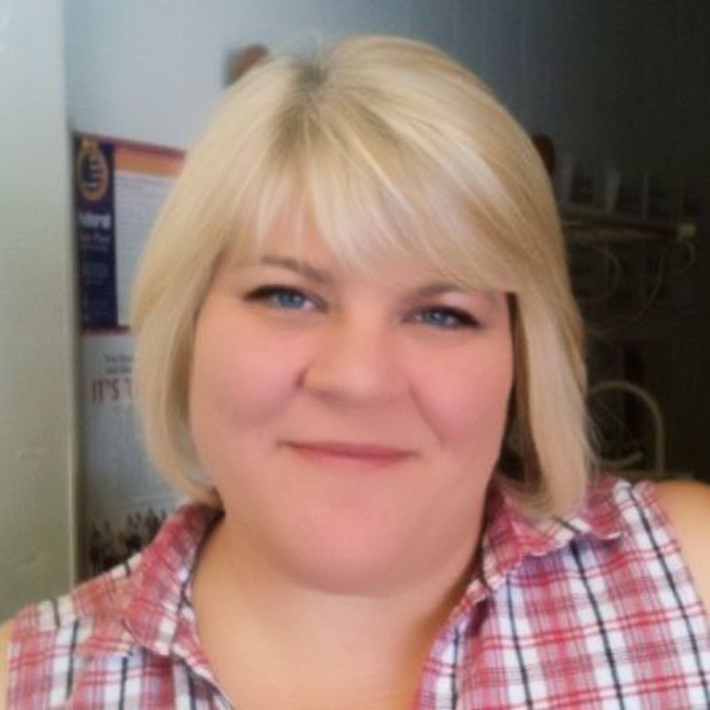 Meet your Posher, Deborah