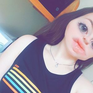 Meet your Posher, Lindsey nicole