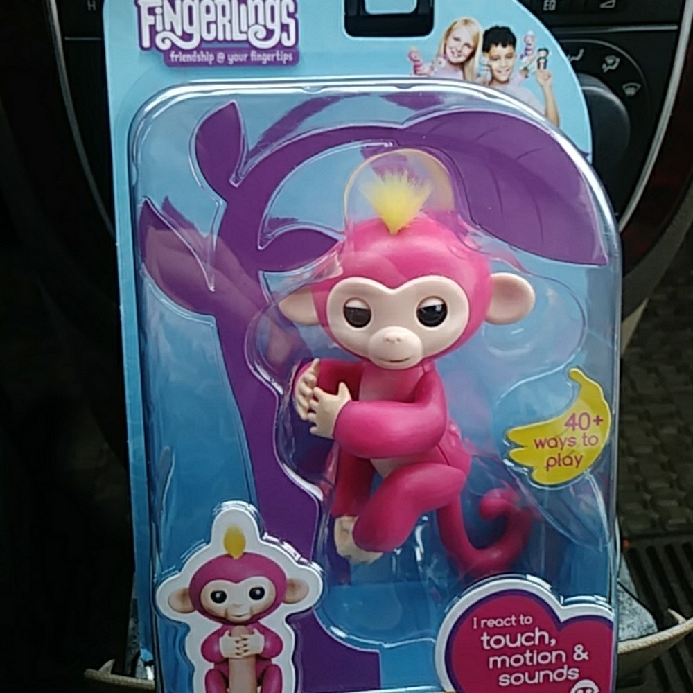 Fingerlings Bella Monkey