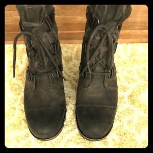 Sorel lace up combat boots!
