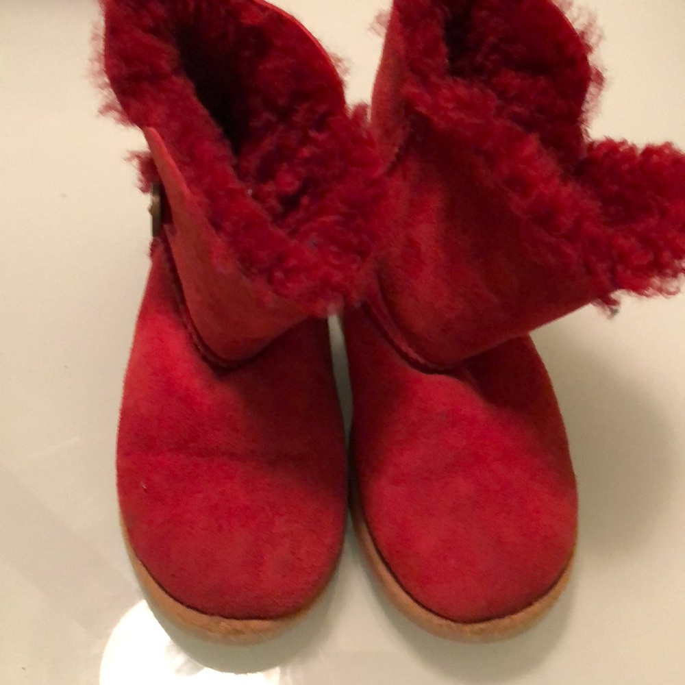 Big Kid Button Uggs