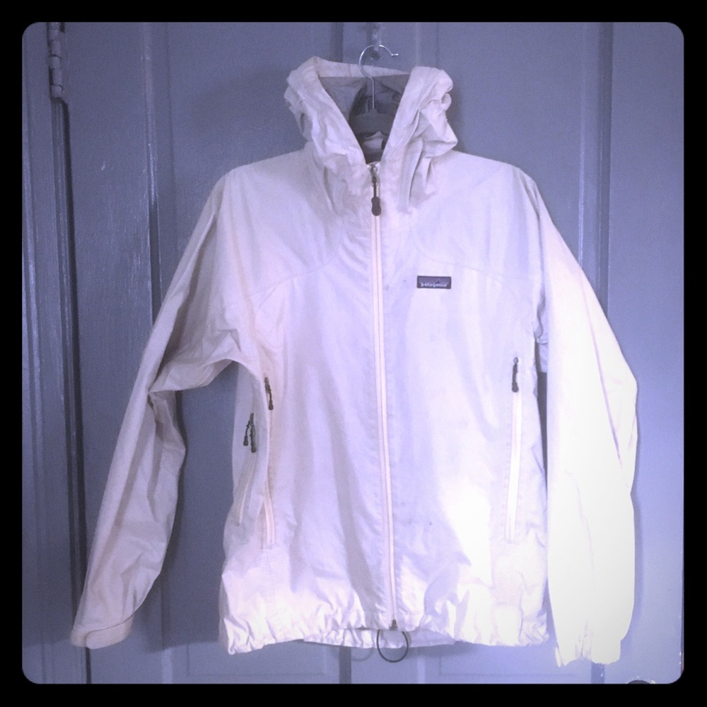 Patagonia rain jacket ☔️