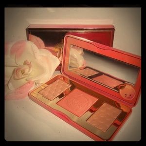 Makeup sweet peach 🍑