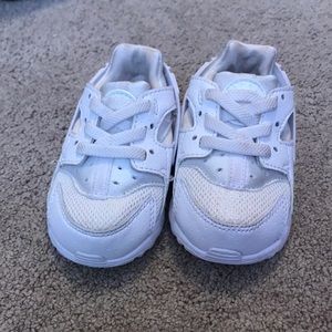 nike huarache size 3