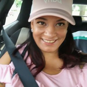 Meet your Posher, Llona