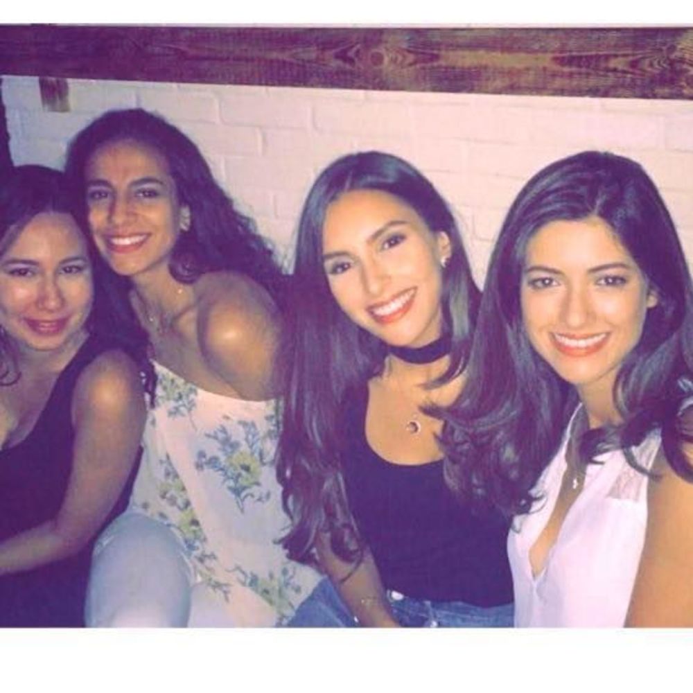 Meet your Posher, Yasmine