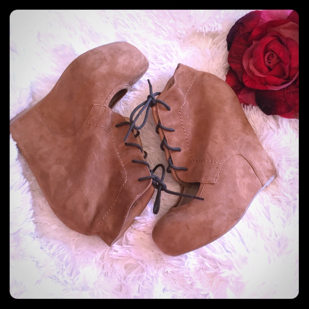 Suede Matiko Bootie