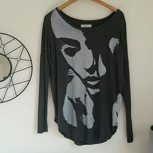 Abercrombie Graphic Long Sleeve Top