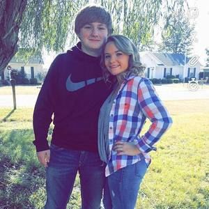 Meet your Posher, Dustin