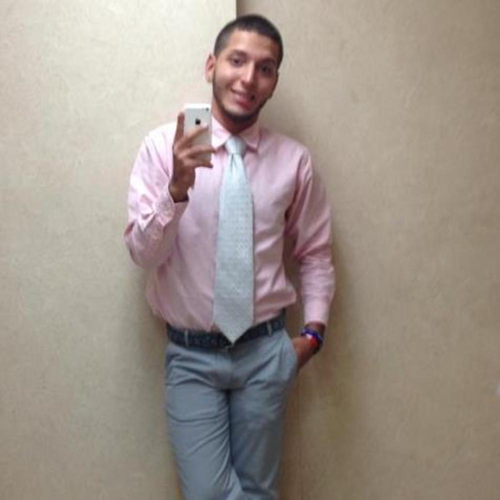 Meet your Posher, Edgar emanuel