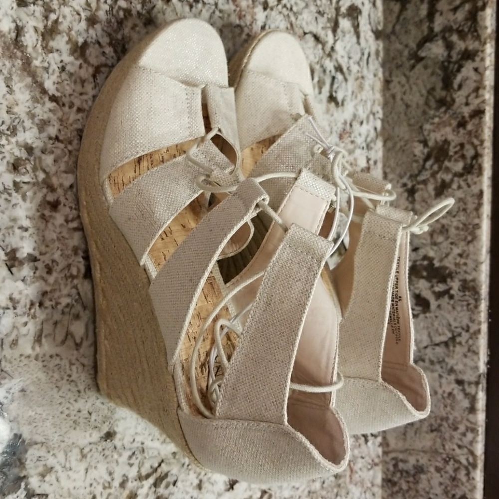 Wedges Never worn