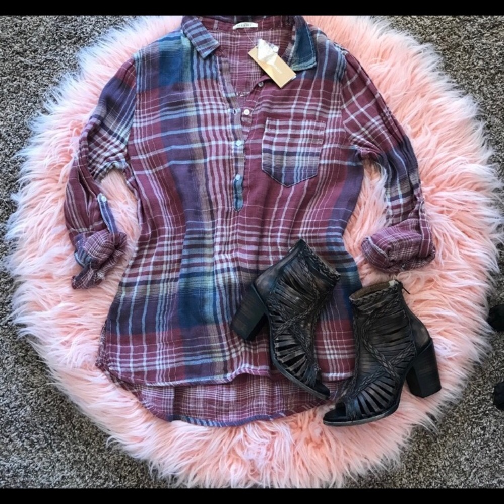 NEW Francesca's tunic, red and blue flannel