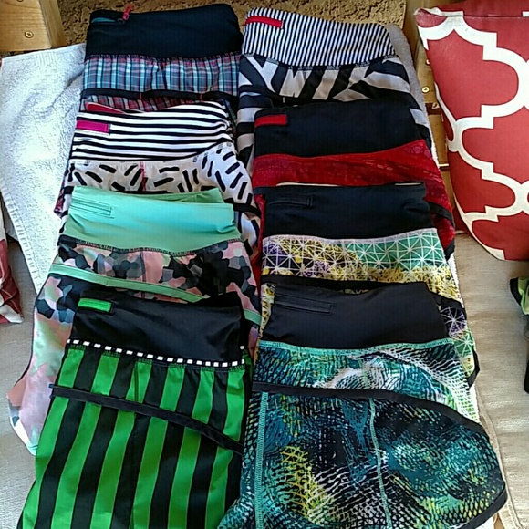 My beautiful Lululemon Speed Collection sz 4 - Picture 2 of 2