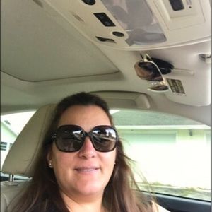 Meet your Posher, Taimi