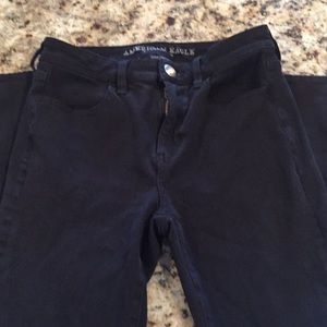 American Eagle,Black super stretch size 4skinny🖤