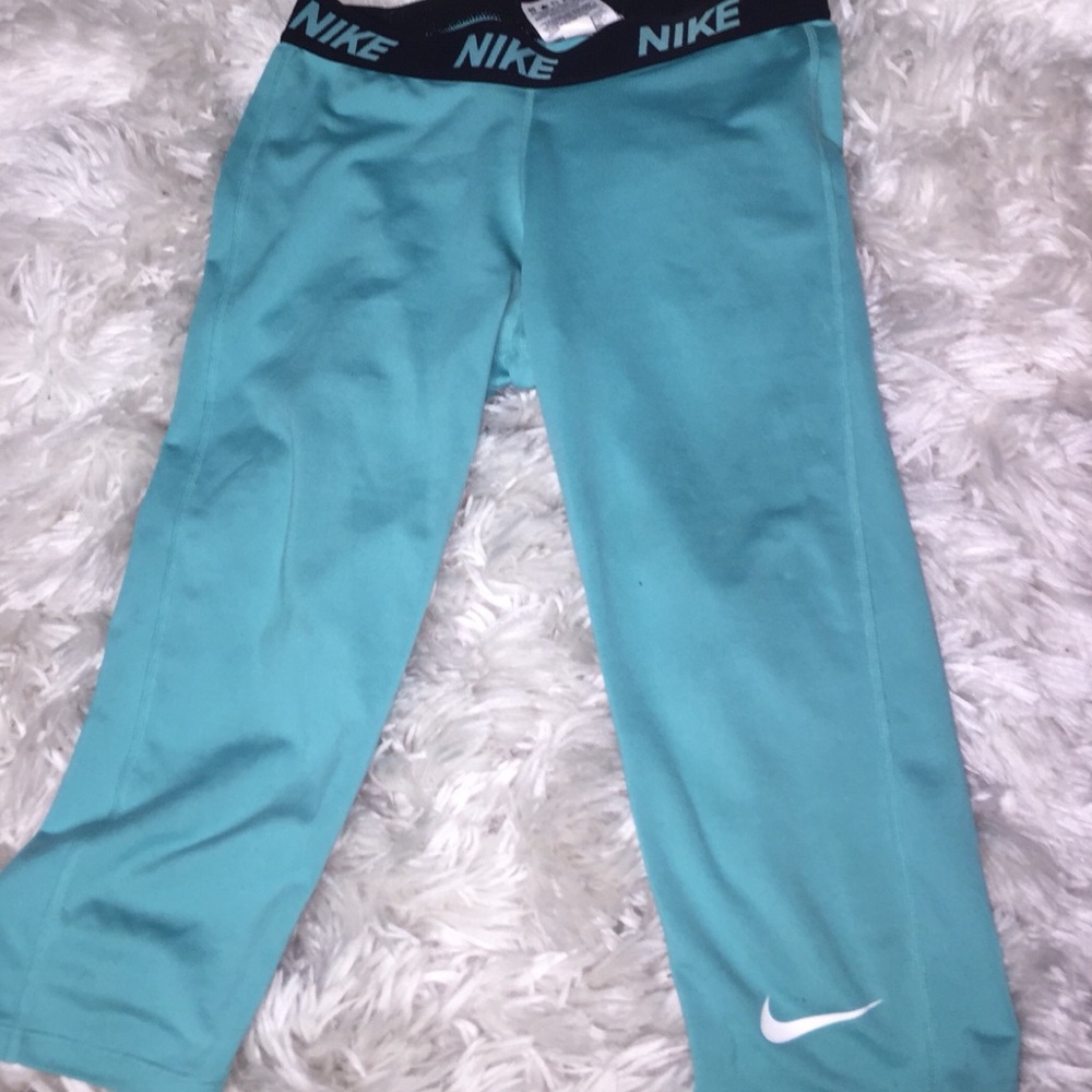 NIKE leggings!!!