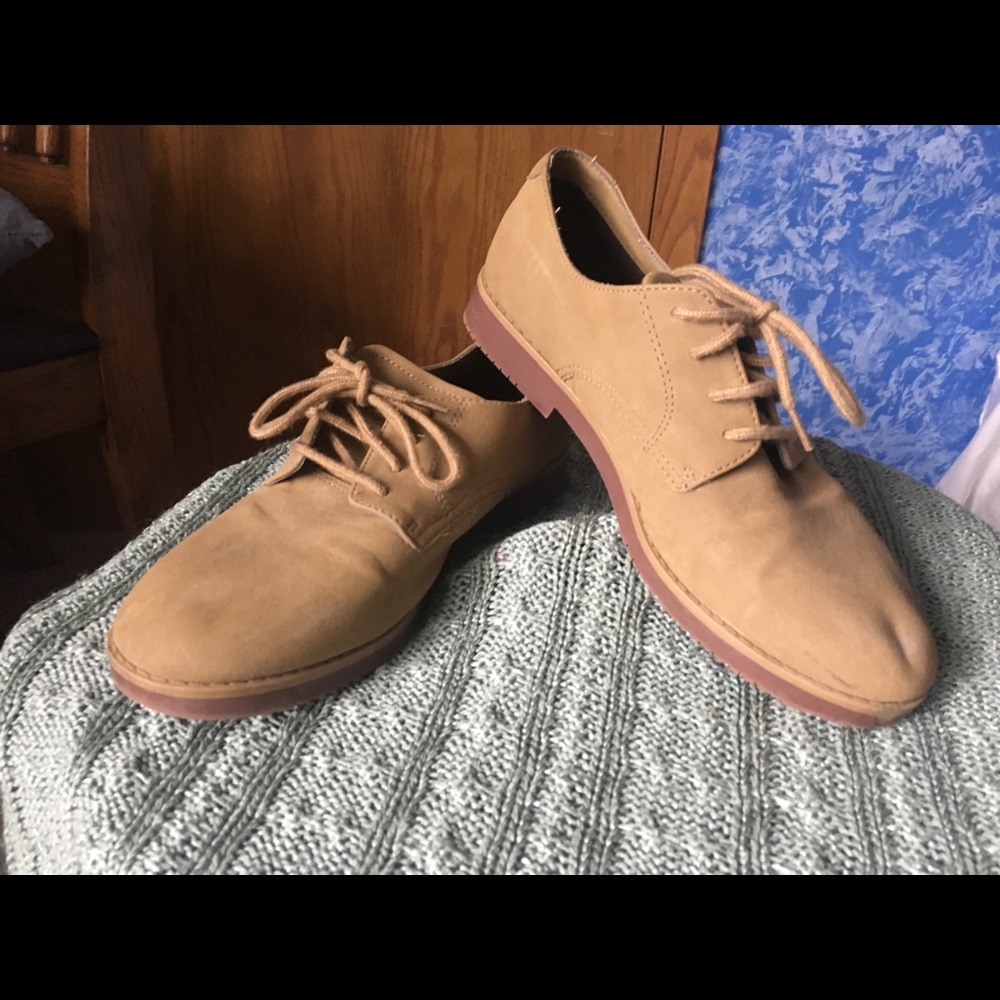 Tan flats