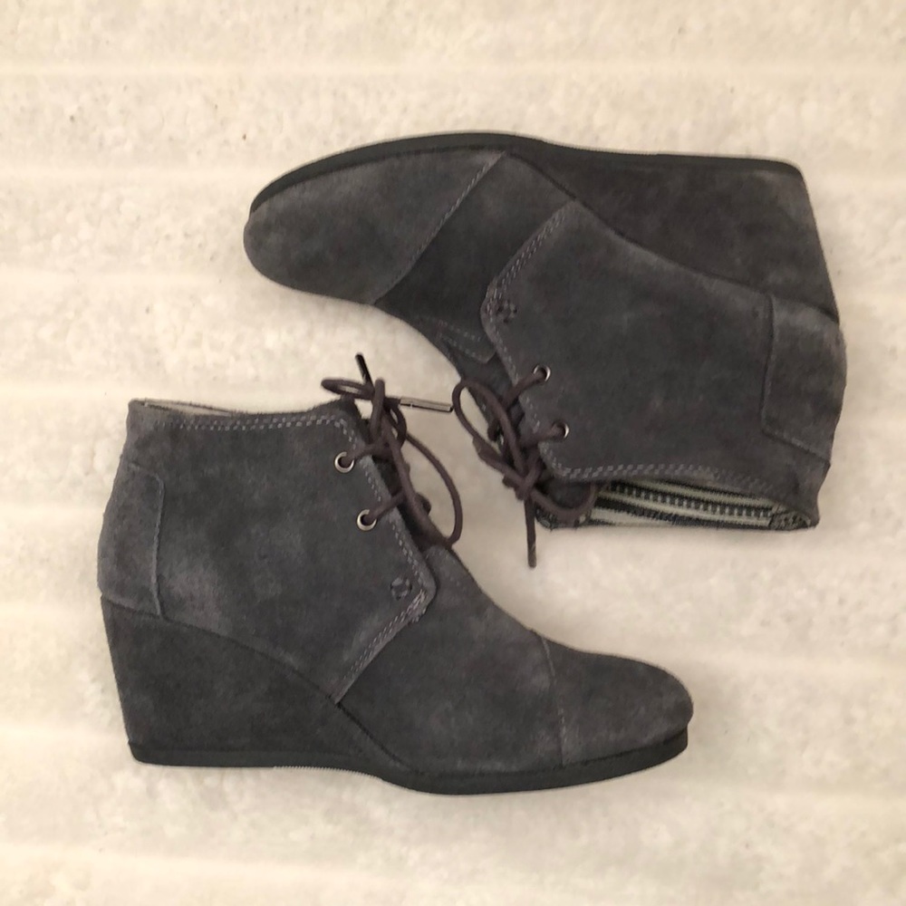 TOMS Desert Wedge bootie-castlerock grey suede-sz8