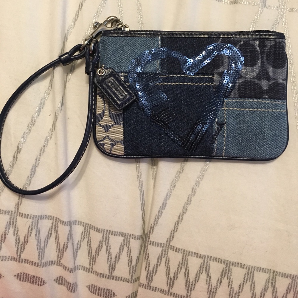 Coach wristlet Poppy collection