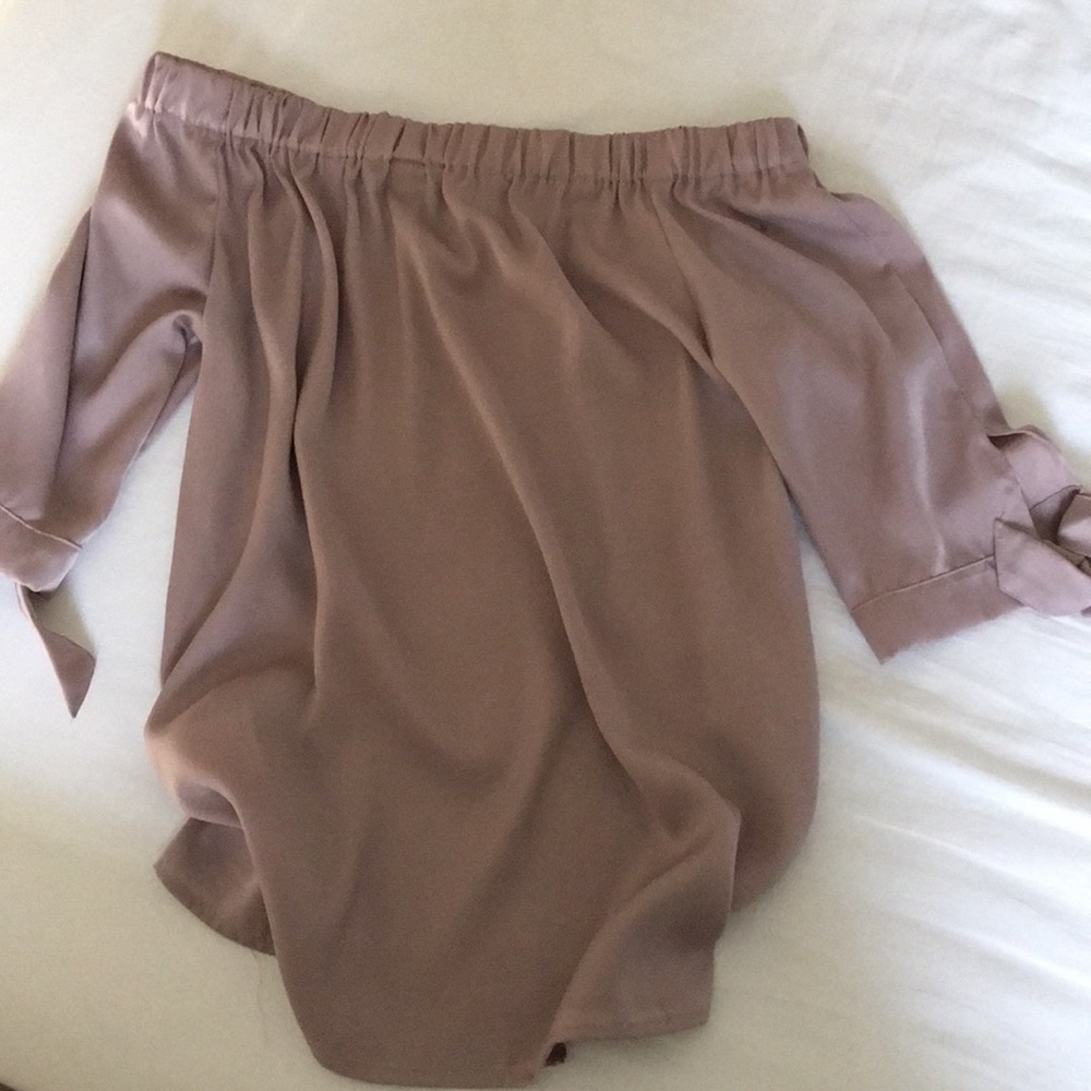 H&M off shoulder top