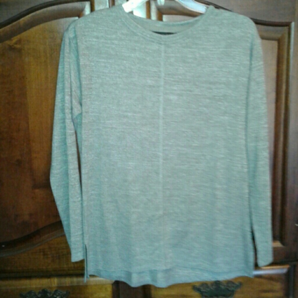 Sociology pullover top