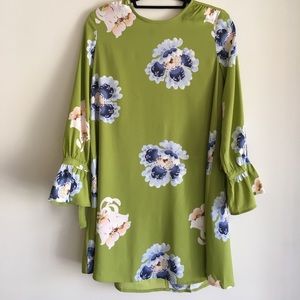 LOFT bell-sleeved chartreuse dress