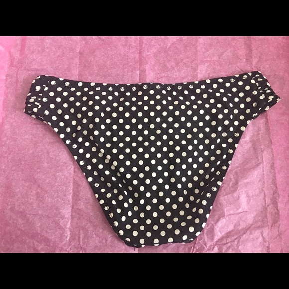 Betsey Johnson swim black& white, w/ 3D flowers - Picture 6 of 8