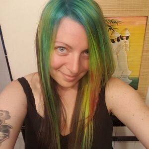 Meet your Posher, Lisa