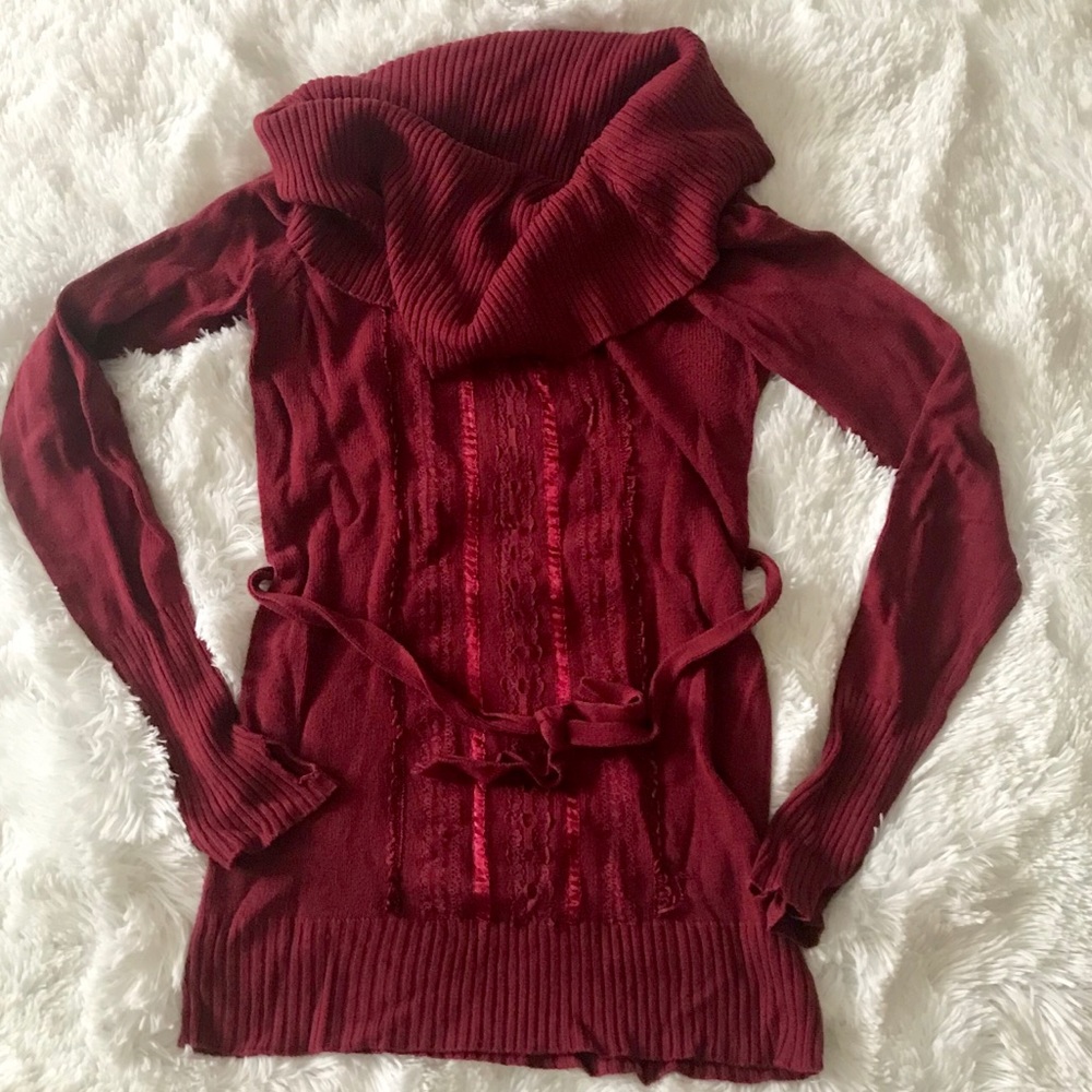 Cowl neck maroon Bebe sweater