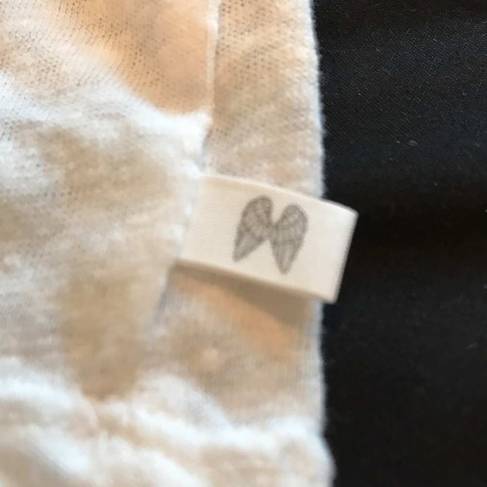 2 Victoria's Secret Tops - Picture 5 of 5