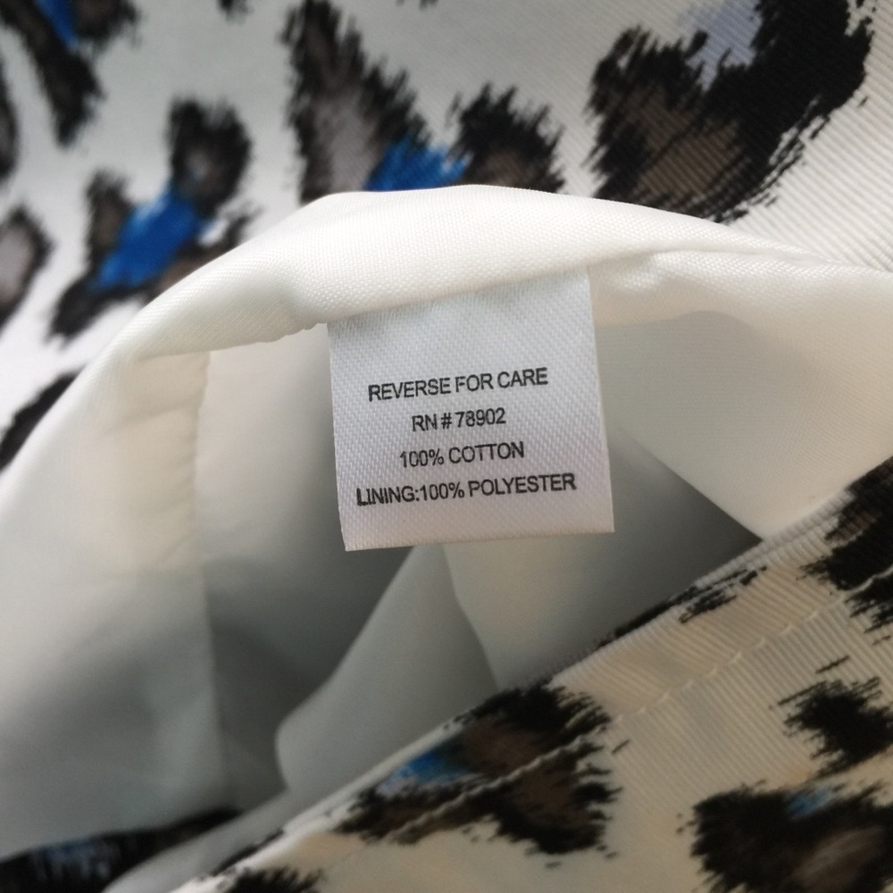 🎉2/$15🎉Erin Animal Print Cotton Jacket/Topper - Picture 6 of 7