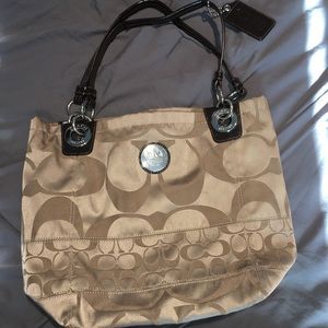 Coach shoulder bag.