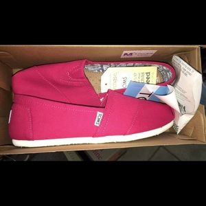 Womens toms fuchsia pink