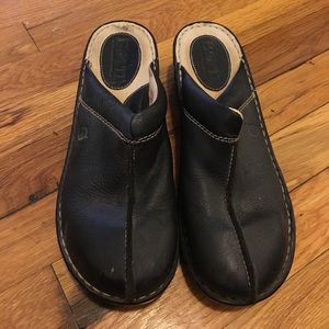 Born leather clogs size 10, nice if cleaned up!