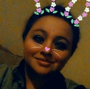 Meet your Posher, Kristin