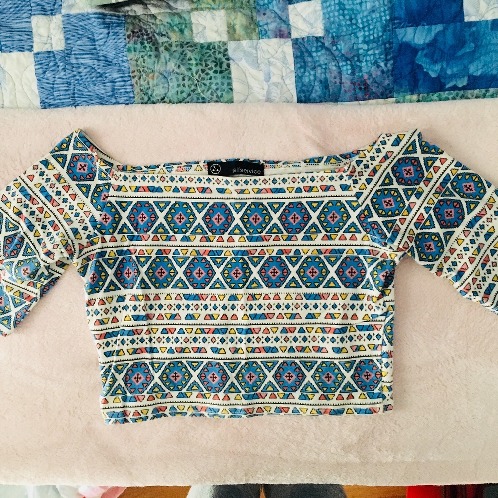 Multi-Colored Off-the-Shoulder Crop Top. Size S