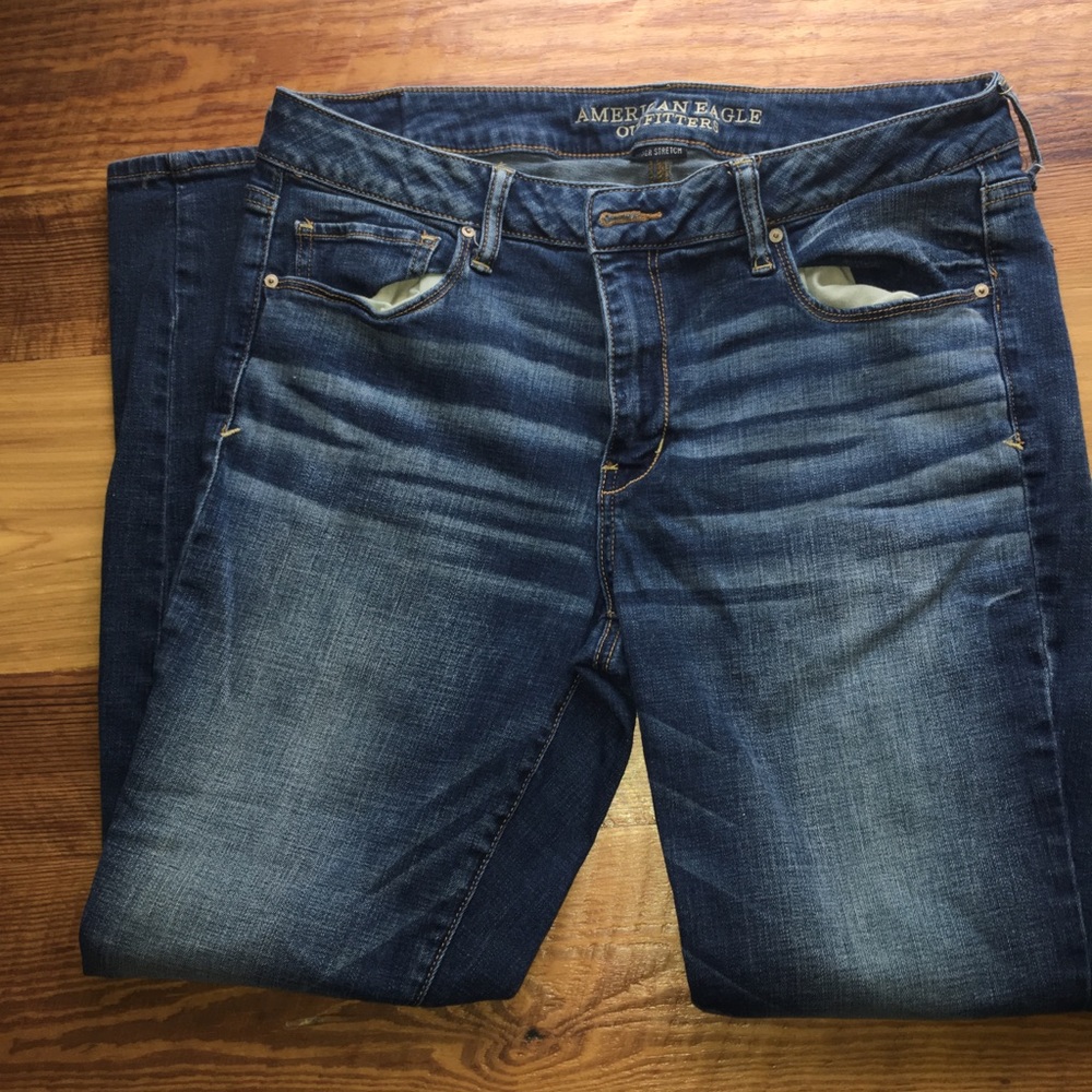 American Eagle Straight Leg Jeans - 16