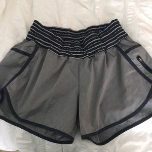 Lulu lemon shorts
