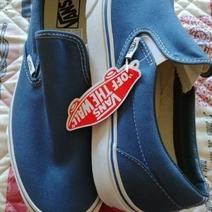 Vans canvas slip ons