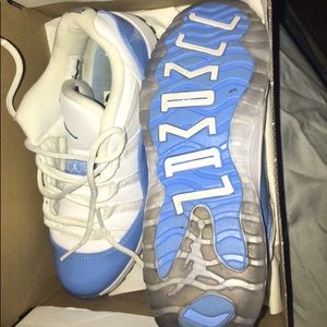 Low top retro 12’s