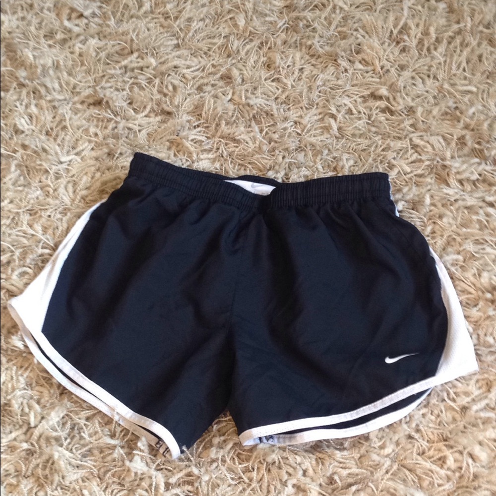 Nike Dri-Fit shorts youth medium