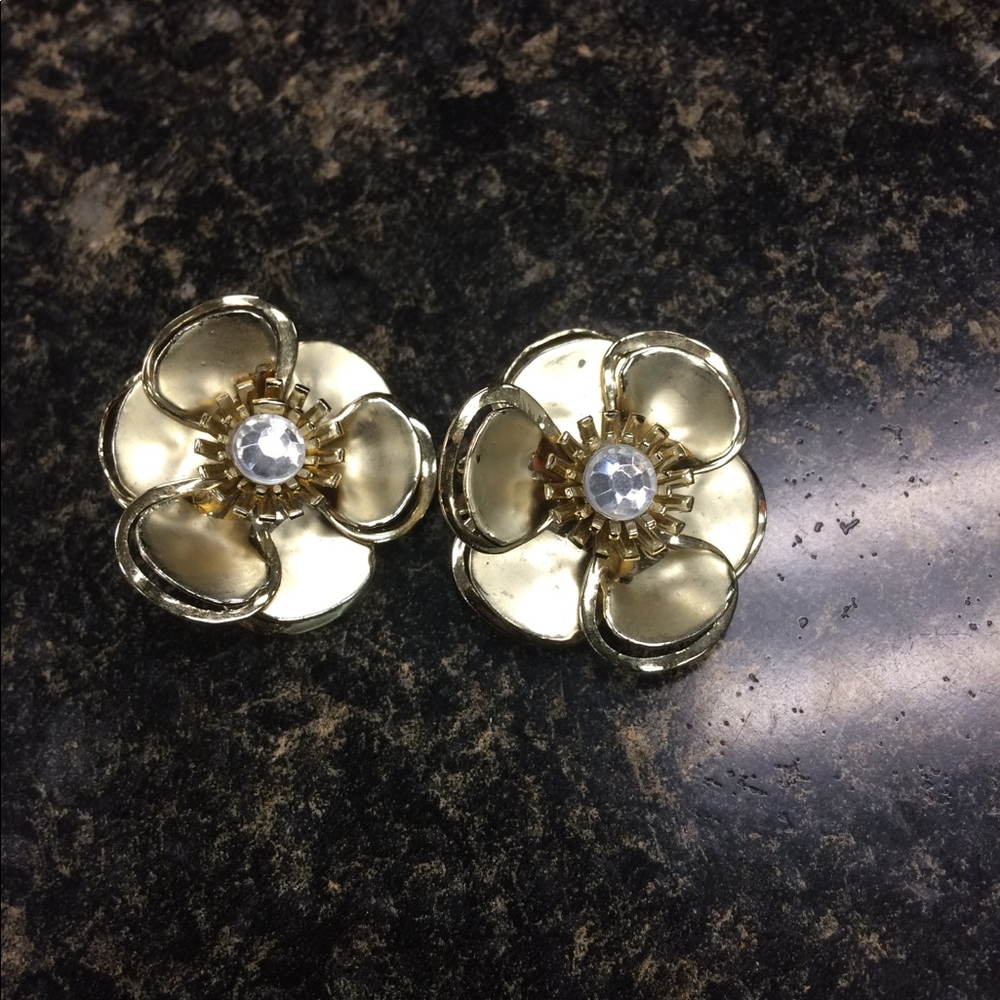 Flower Clip on Earring