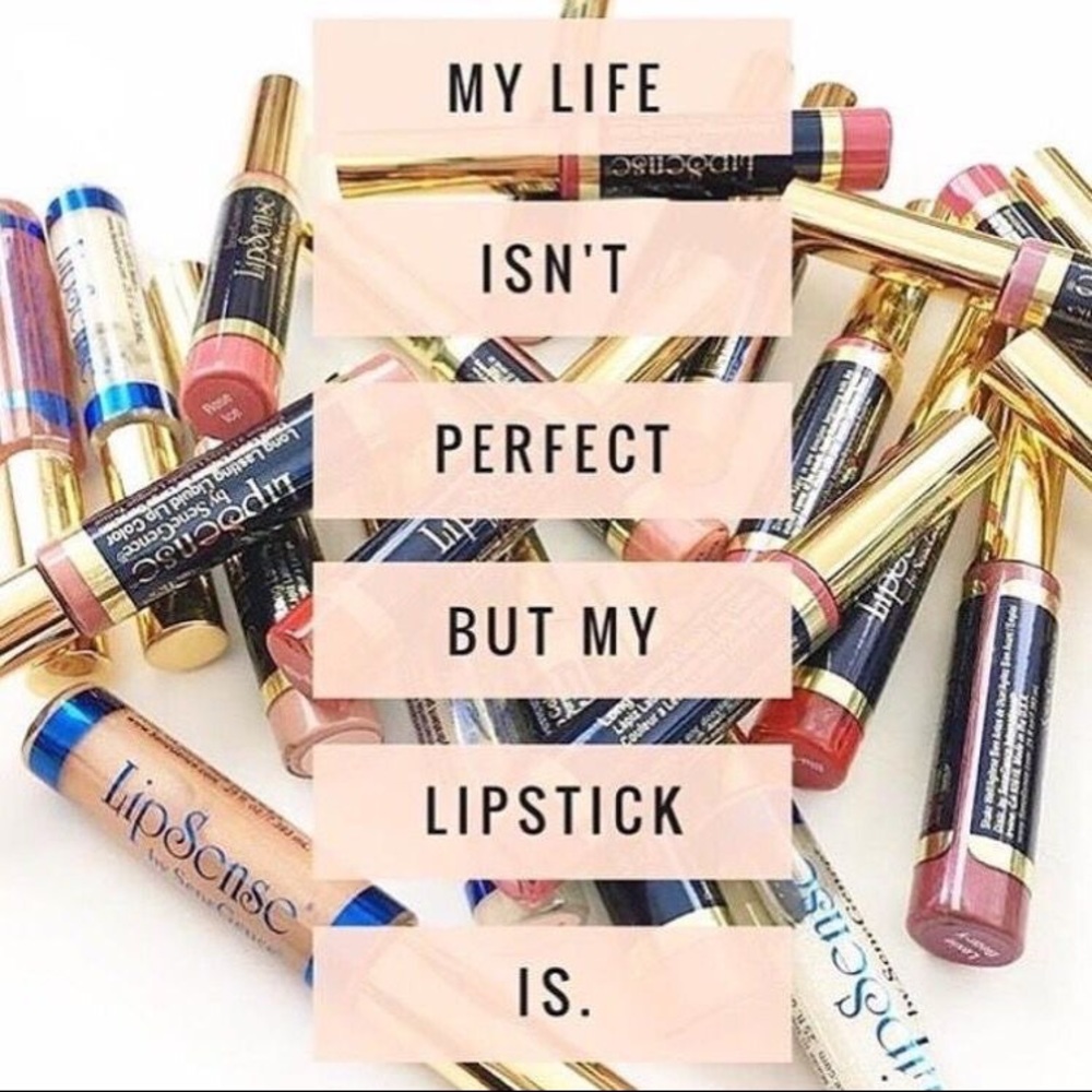 Lipsense 13 hours of wear. Kiss proof