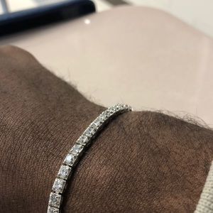 Meet your Posher, Donnell