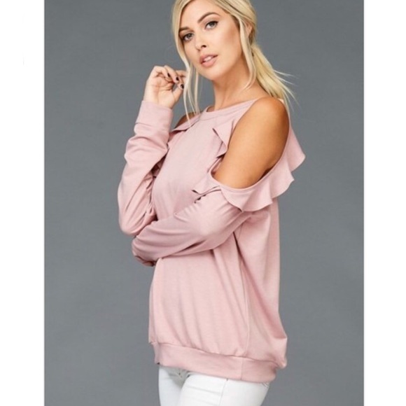 Last 2! Blush ruffle detail top 🇺🇸 - Picture 3 of 4