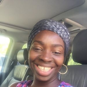 Meet your Posher, Dinelles