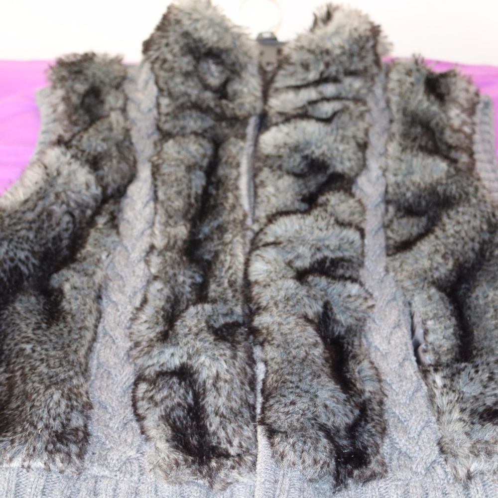 Faux Fur Knit Sweater Vest