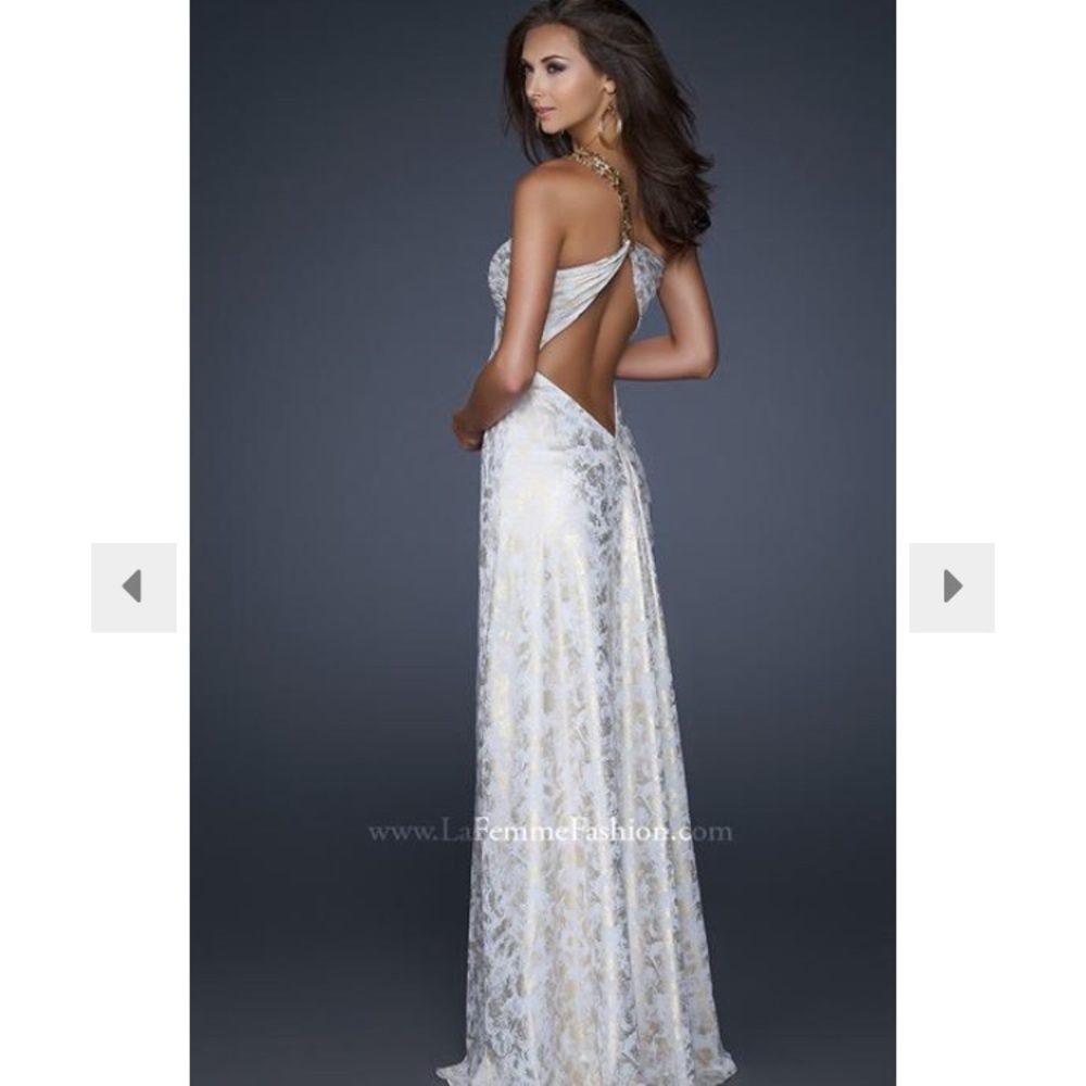Grecian Inspired Formal Gown - perfect for prom!