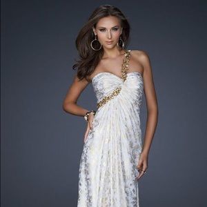 Grecian Inspired Prom Dresses