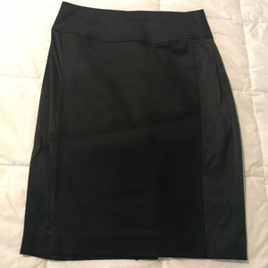 Arden B. Black Pencil Skirt Size 2